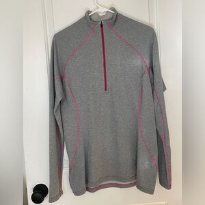 !!NWT!! Patagonia Mid-weight Baselayer 1/4 LS Zip Shirt Size L Grey/Pink
